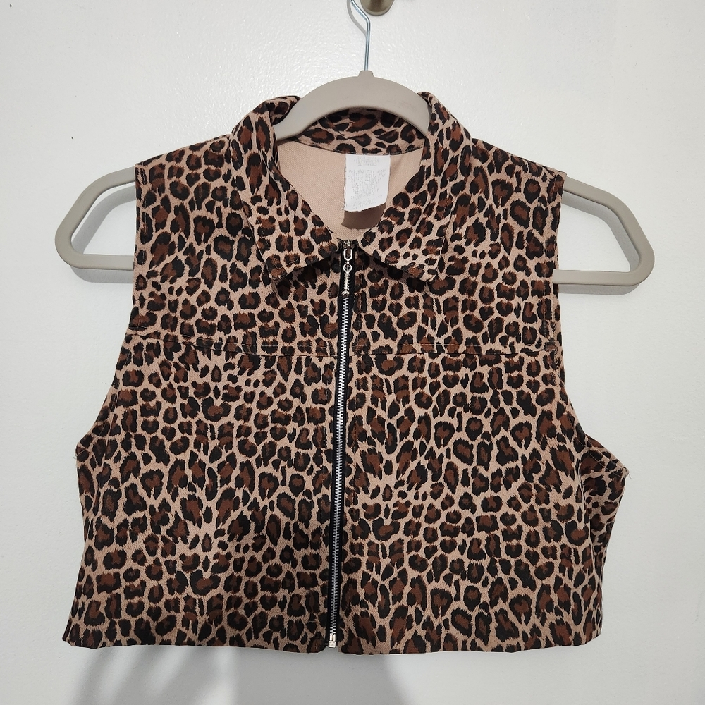 Vintage Y2K Cheetah Crop Vest Size 12 1/2 Full Zip 97% Poly USA Animal Print